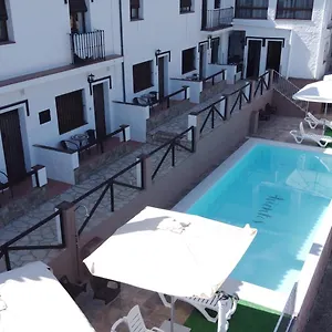 https://apartahotel-4-vientos.es-andalucia.com